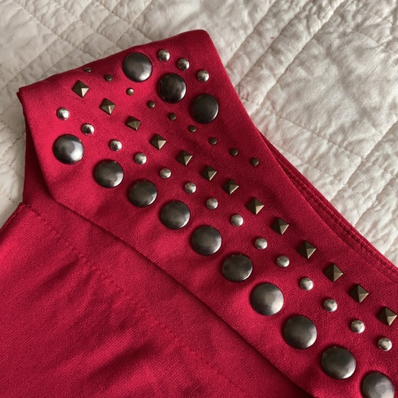 Fun and Sassy Raspberry Color Dress - Picture 2 of 5